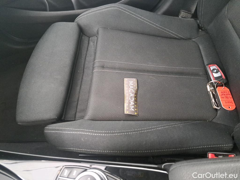  Bmw  Serie 1 Série 1 Berline 118i Sport 1.5 135CV BVA8 E6 #40