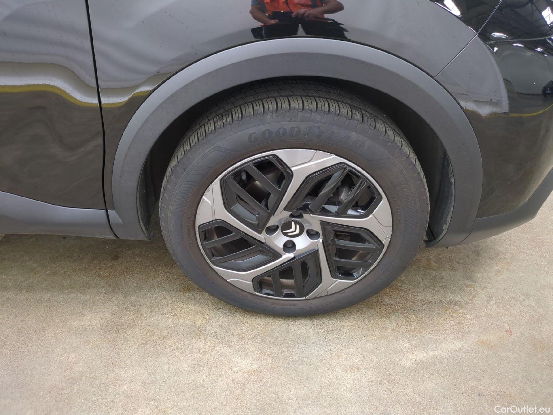  Citroen  C4 CITROEN  X / 2022 / 4P / Berline PureTech 130 S&S EAT8 Feel Pack #4