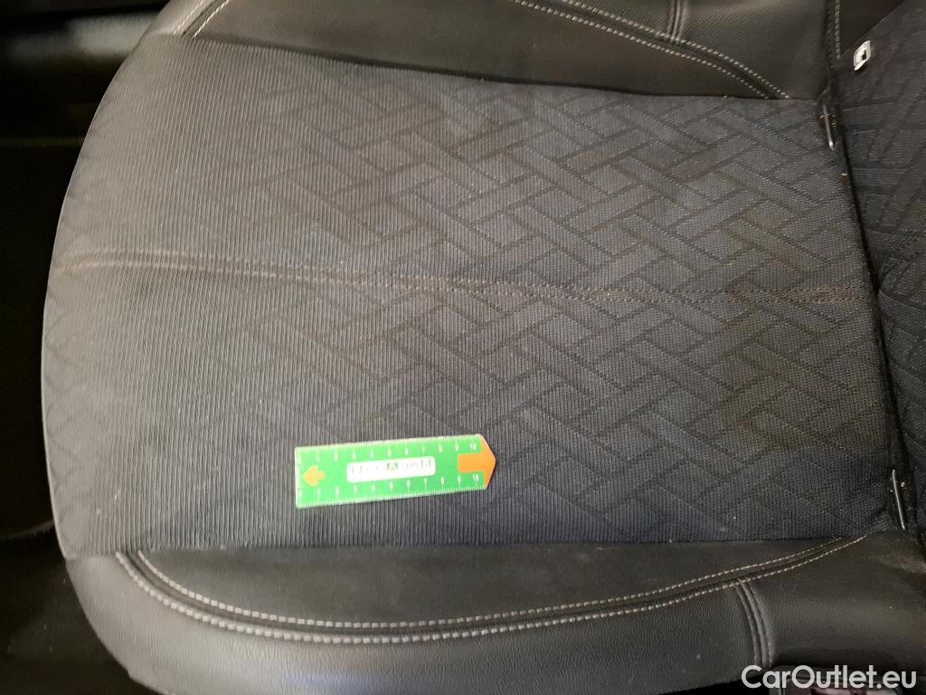 Opel  Corsa  F Elegance 1.2 Turbo 100CV BVA8 E6d #52