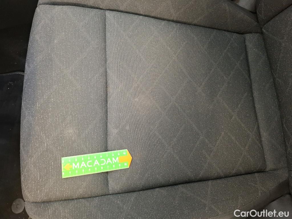 Volkswagen  Golf  VOLKSWAGEN / 2020 / 5P / Berline 1.0 ETSI OPF 110 DSG7 LIFE PLUS #5