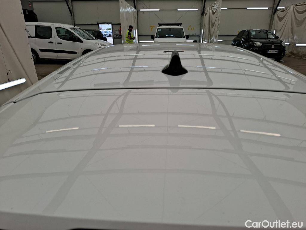  Peugeot  308  SW Allure 1.2 PureTech 130CV BVA8 E6d #30