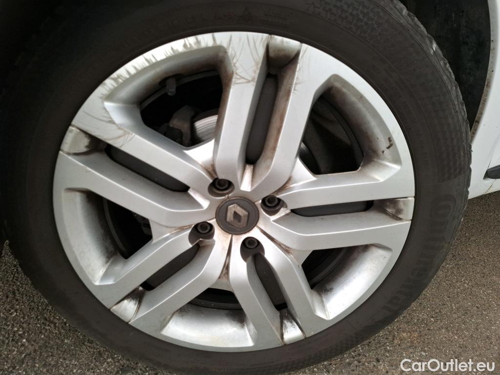  Renault  Clio  IV Business 0.9 TCe 90CV BVM5 E6 #29