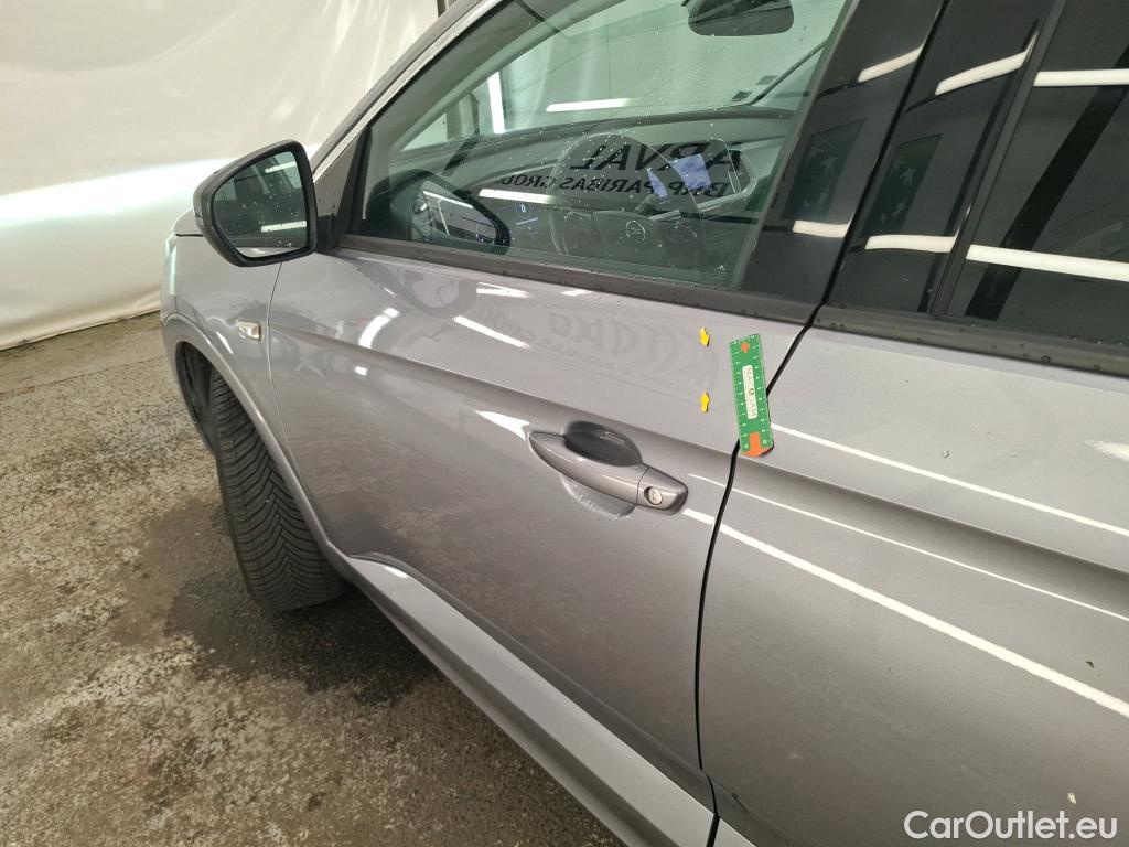  Opel   Grandland X Grandland X Elegance Business 1.5 130CV BVA8 E6d #11