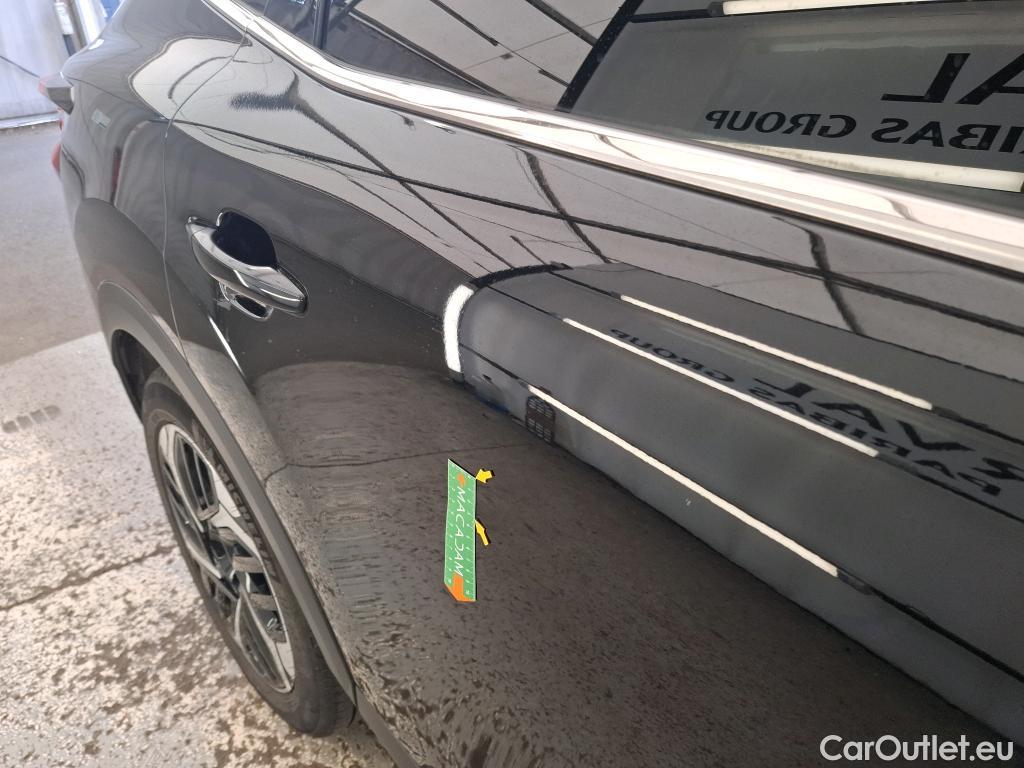 Citroen  C4 CITROEN  X / 2022 / 4P / Berline PureTech 130 S&S EAT8 Shine #4