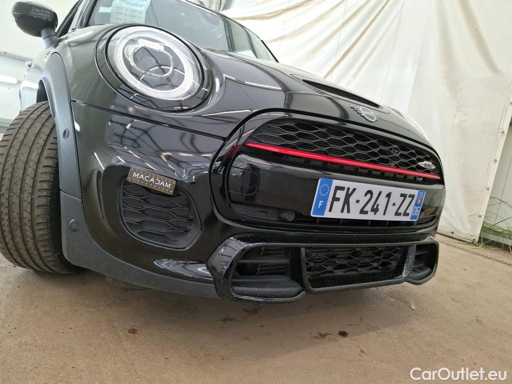  Mini  Cooper MINI Mini Cabrio / 2014 / 2P / Cabriolet John  Works Ultimate 231 ch BVA8 #30