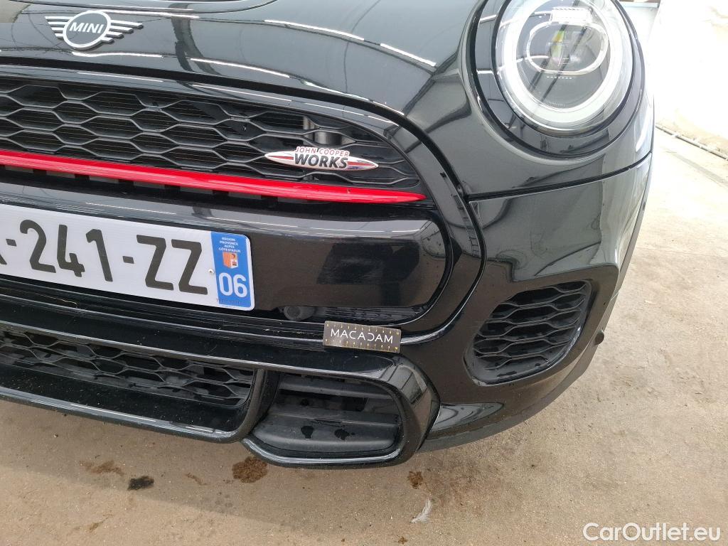  Mini  Cooper MINI Mini Cabrio / 2014 / 2P / Cabriolet John  Works Ultimate 231 ch BVA8 #52