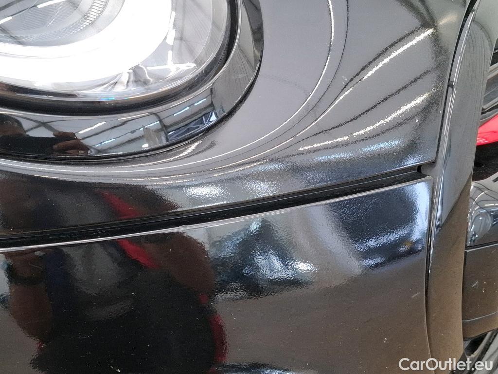  Mini  Cooper MINI Mini Cabrio / 2014 / 2P / Cabriolet John  Works Ultimate 231 ch BVA8 #9