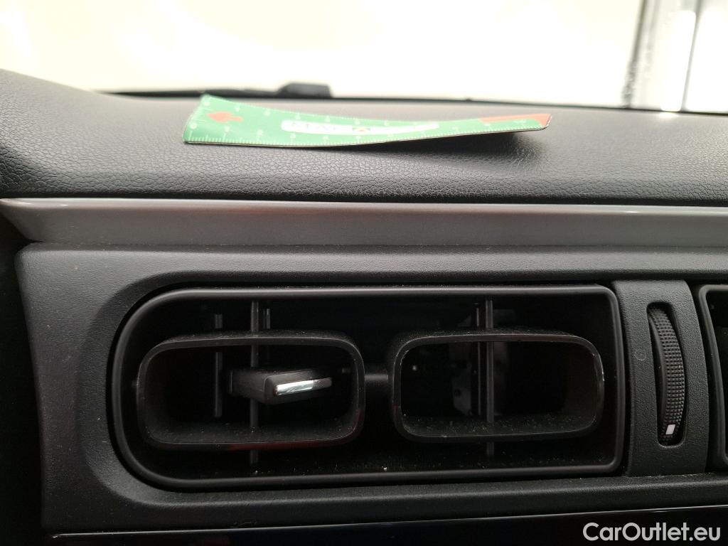  Citroen  C3  Société Feel Nav 1.2 PureTech 80CV BVM5 E6 #8
