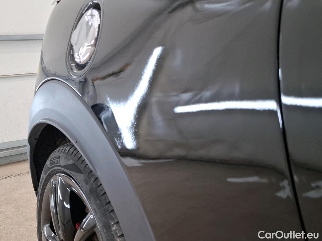  Mini  Cooper MINI Mini Cabrio / 2014 / 2P / Cabriolet John  Works Ultimate 231 ch BVA8 #19