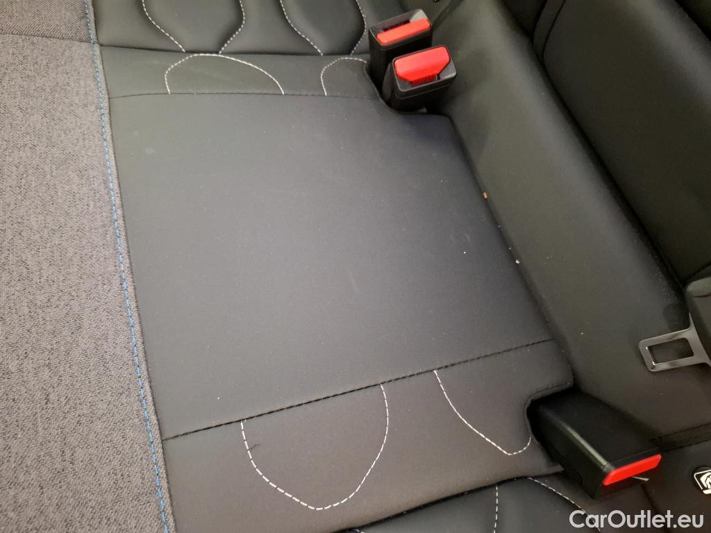  Citroen  C4 CITROEN  X / 2022 / 4P / Berline PureTech 130 S&S EAT8 Shine #11