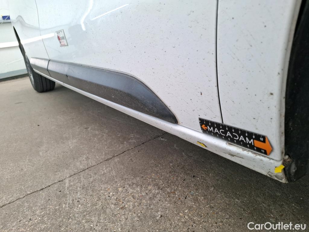  Peugeot  Expert  Fourgon Premium L2 1.5 HDi 120CV BVM6 E6d #13