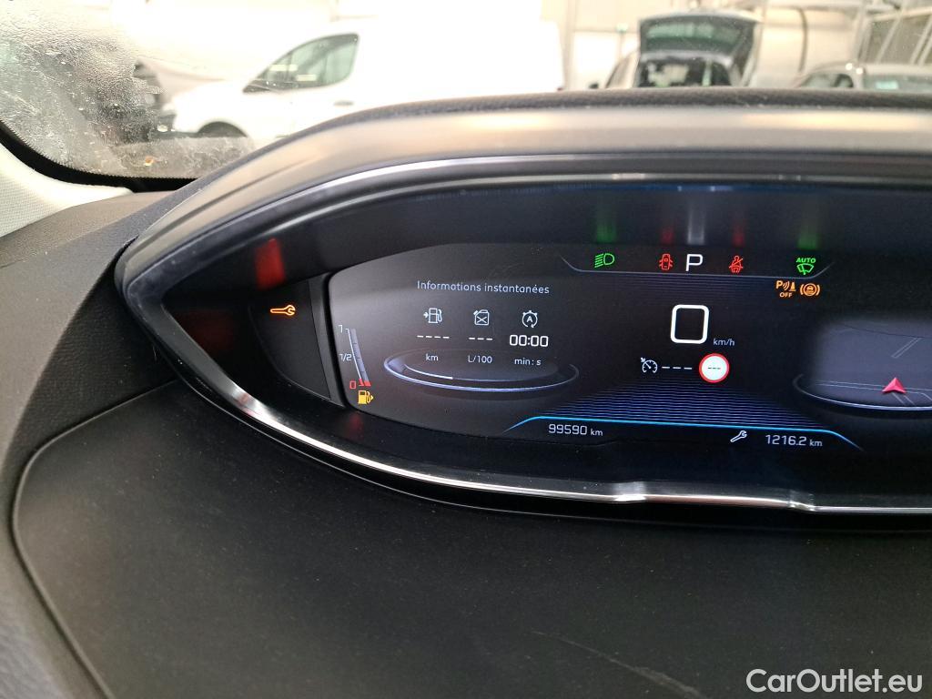  Peugeot  3008 PEUGEOT  / 2016 / 5P / SUV PureTech 180 S&S EAT8 ALLURE BUSINES #34