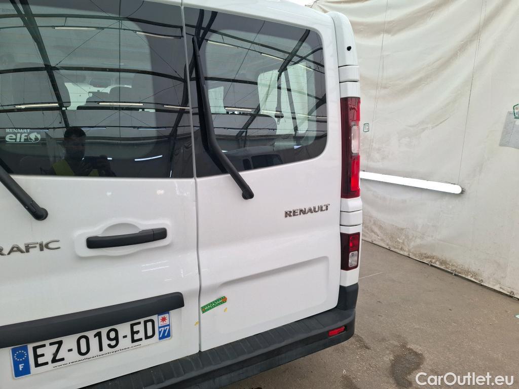  Renault  Trafic RENAULT  4p Combi Zen L1 Energy dCi 125 8 places #14