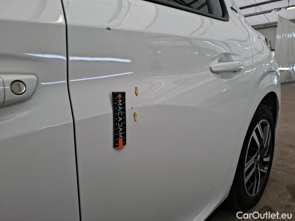  Peugeot  208 PEUGEOT  / 2019 / 5P / Berline PureTech 75 S&S Style(SP) #4