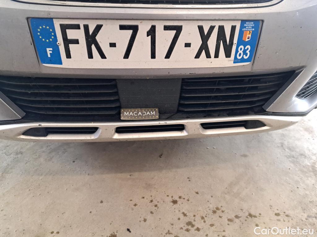  Peugeot  3008 PEUGEOT  / 2016 / 5P / SUV PureTech 180 S&S EAT8 ALLURE BUSINES #35