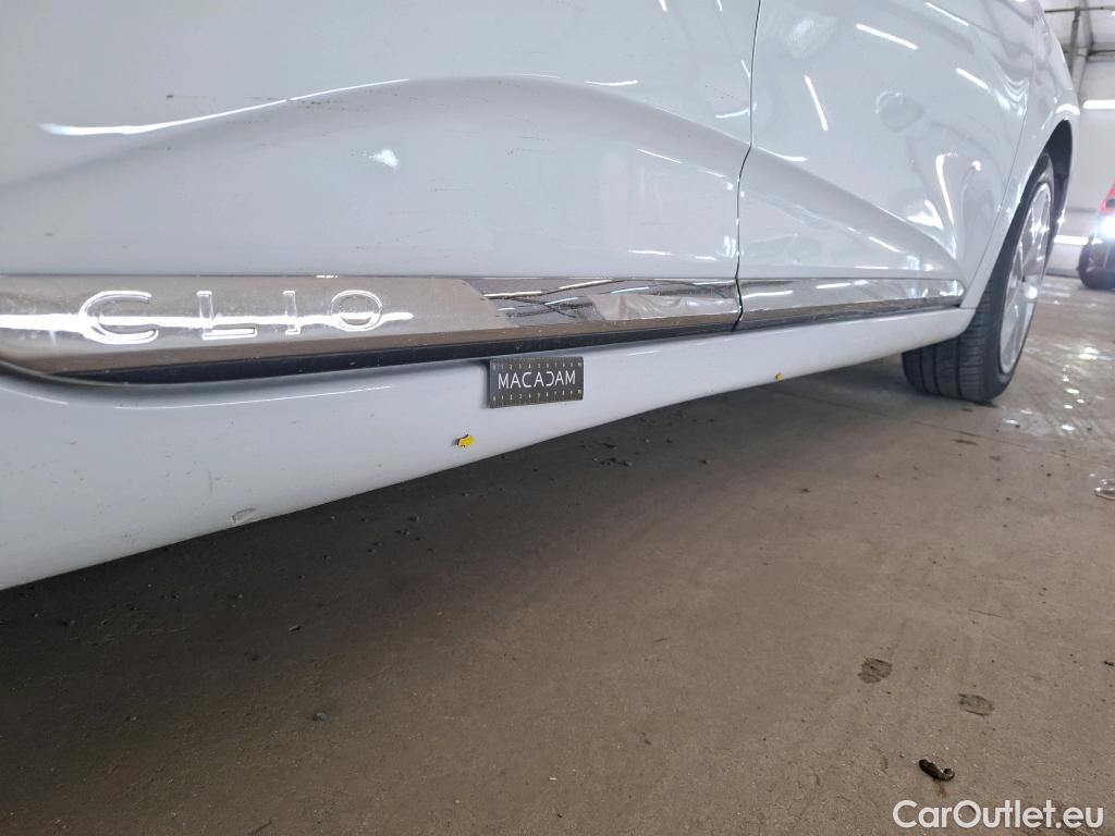  Renault  Clio  V Business 1.6 E-TECH Hybrid 140CV BVA6 E6d #1