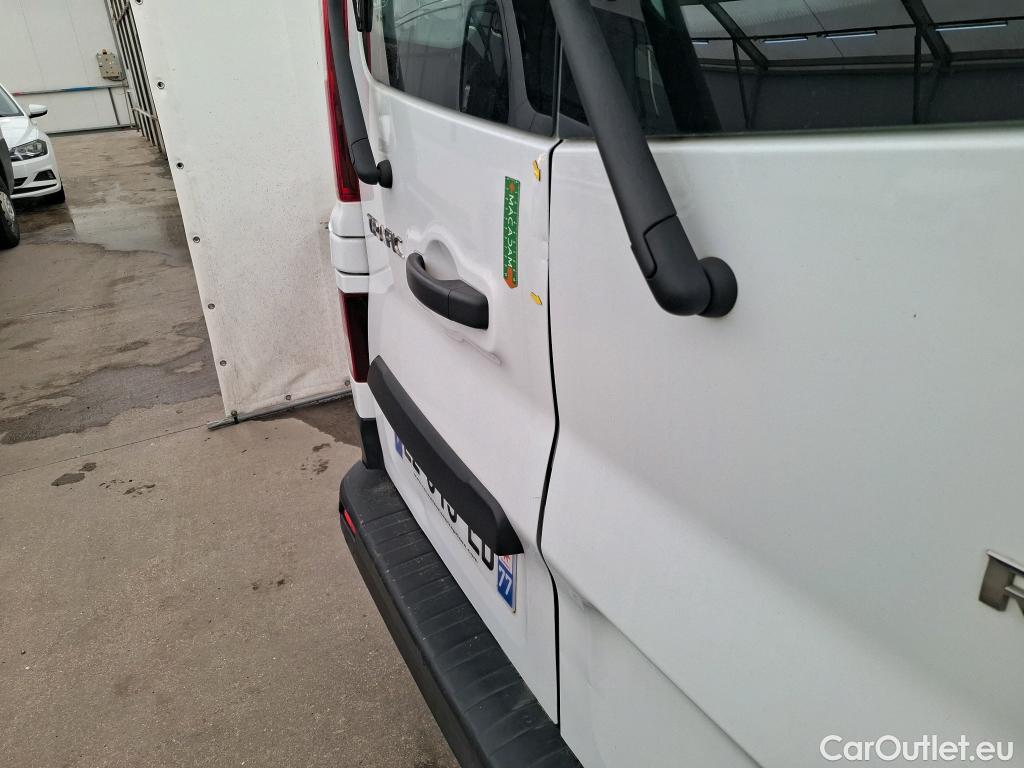  Renault  Trafic RENAULT  4p Combi Zen L1 Energy dCi 125 8 places #6
