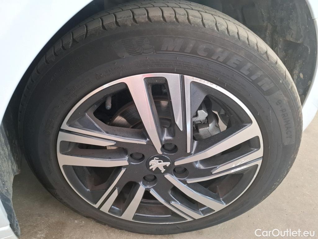  Peugeot  208 PEUGEOT  / 2019 / 5P / Berline PureTech 75 S&S Style(SP) #8