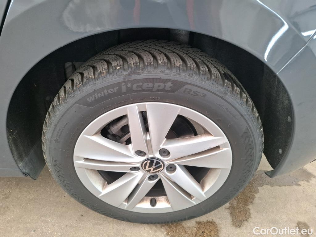  Volkswagen  Golf  VIII Berline Life 1st 2.0 TDI 115CV BVA7 E6d #22