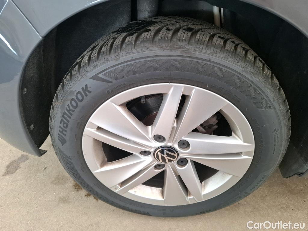  Volkswagen  Golf  VIII Berline Life 1st 2.0 TDI 115CV BVA7 E6d #5