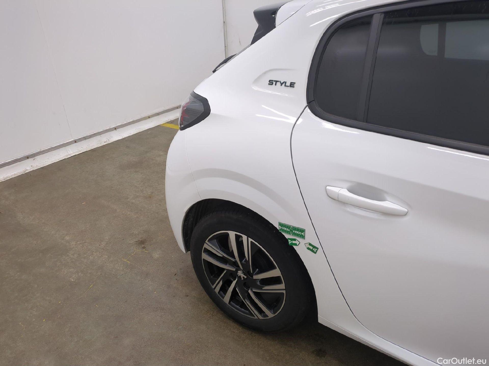  Peugeot  208  Style 1.2 PureTech 75CV BVM5 E6d #5