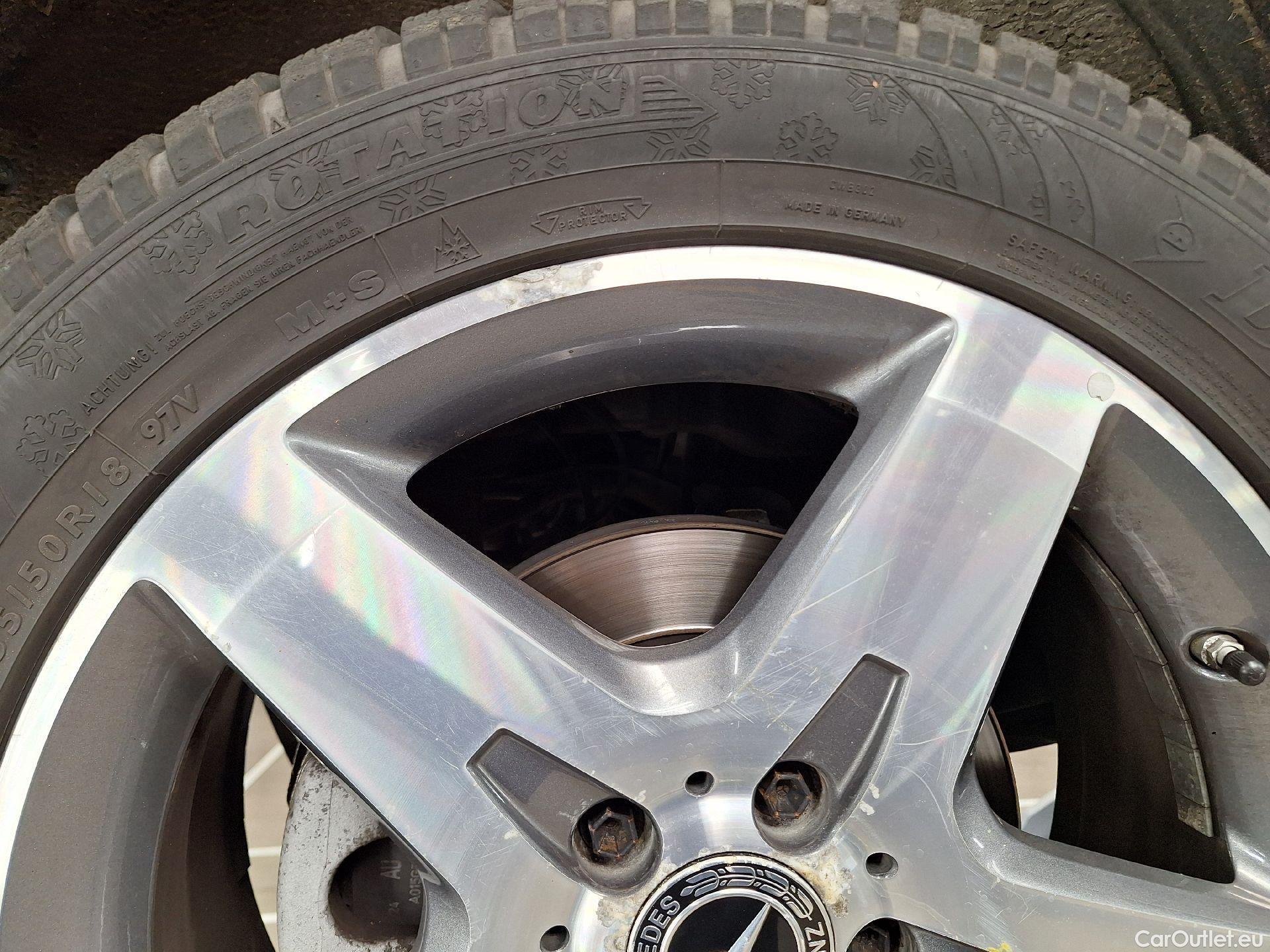  Mercedes  GLA Mercedes,  FL'17, Mercedes-Benz   200 5d #65