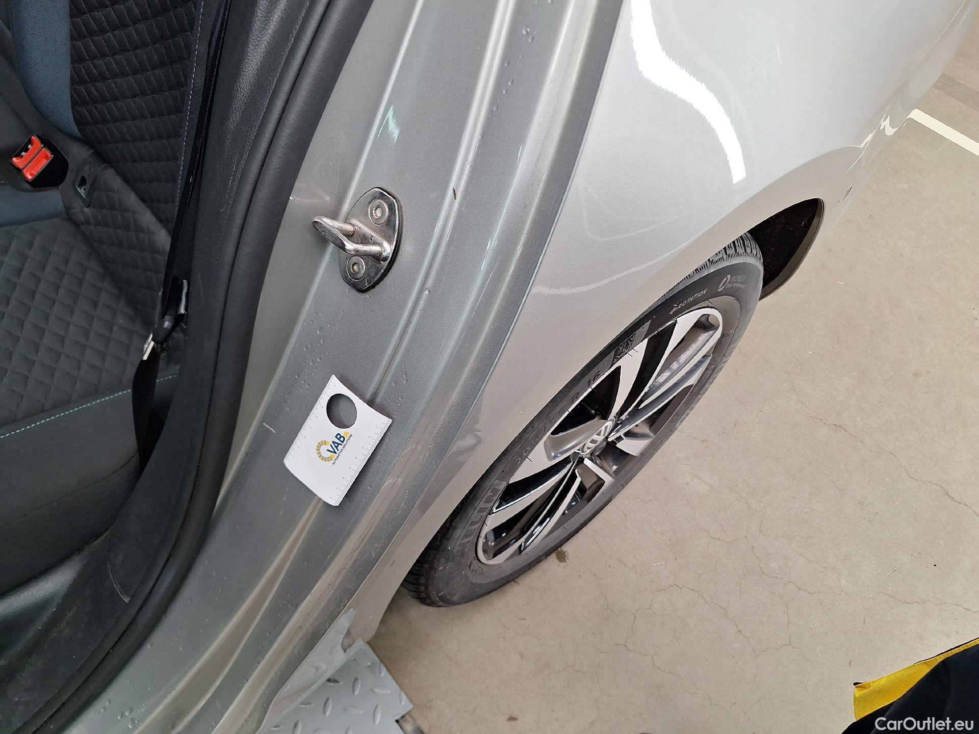  Volkswagen  Golf  VW, VII Var.FL'16, Volkswagen Variant 1.6 TDi IQ.Drive 5d #15