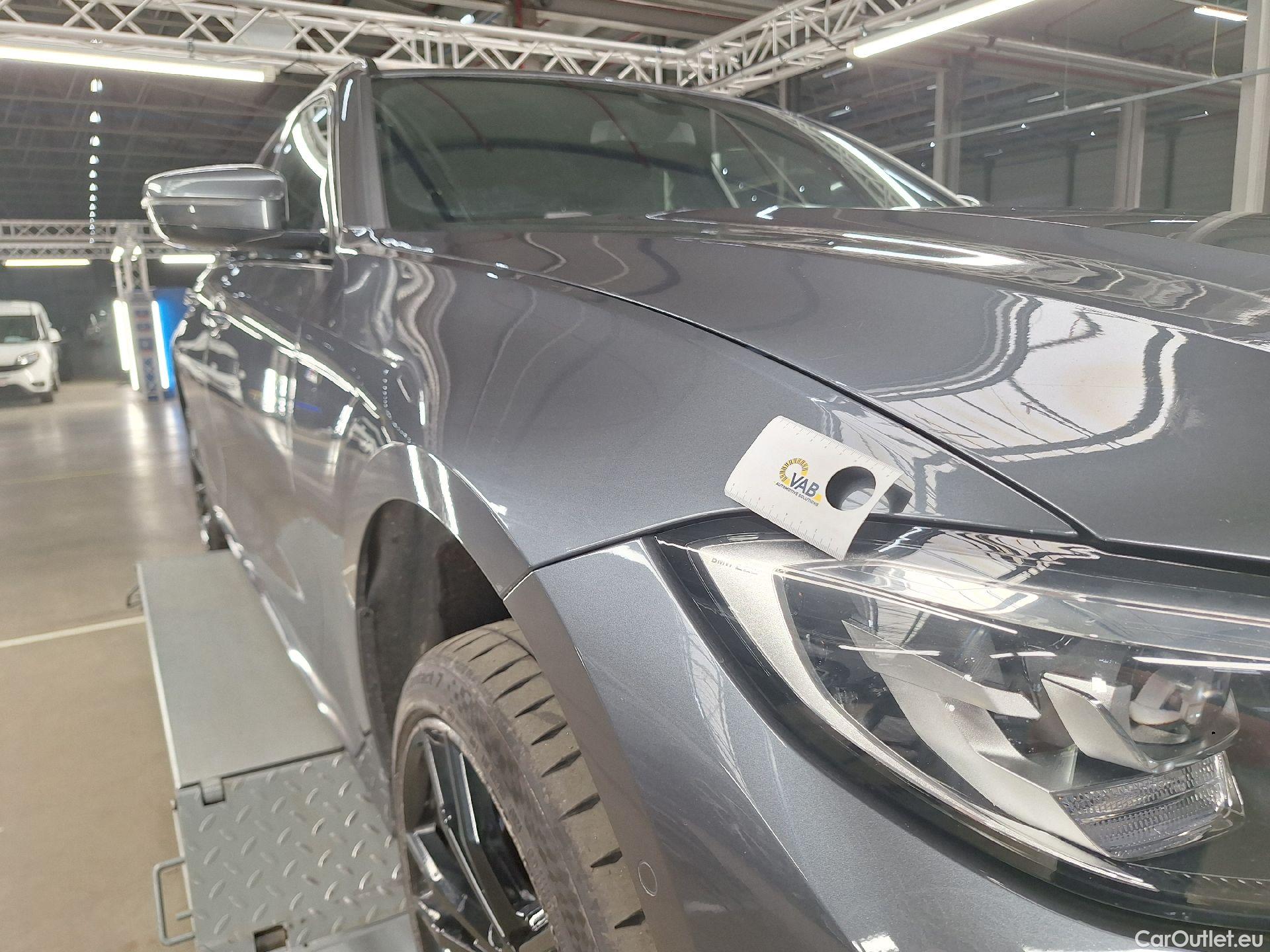  Bmw  Serie 3 BMW, 3-serie Touring '18, BMW 3 Reeks Touring 330e (215 kW) 5d #62