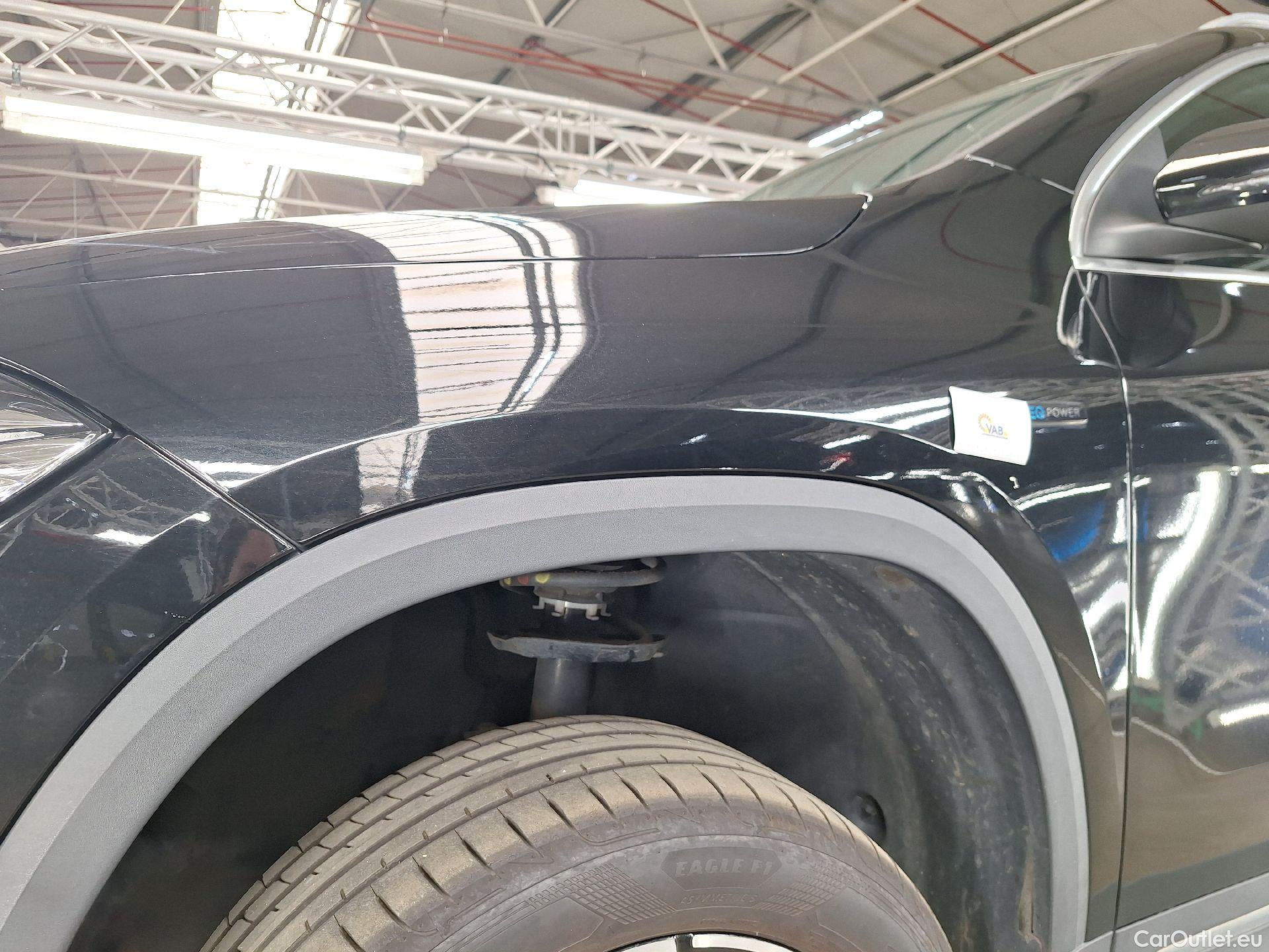  Mercedes  GLA Mercedes,  '20, Mercedes-Benz   250e Business Solution 5d #7