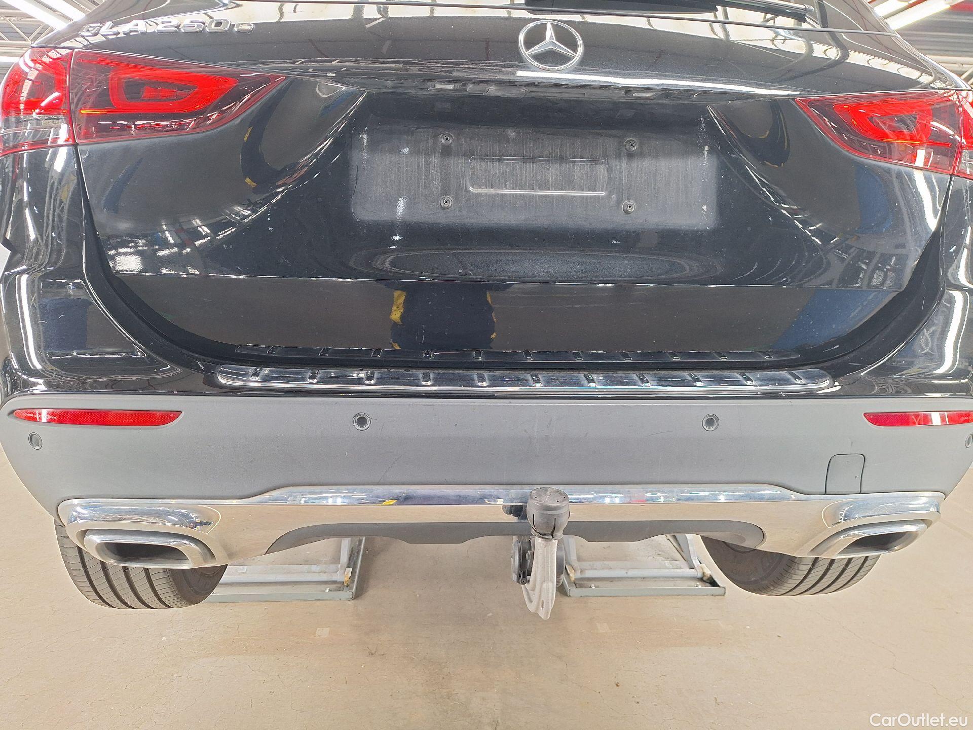 Mercedes  GLA Mercedes,  '20, Mercedes-Benz   250e Business Solution 5d #19