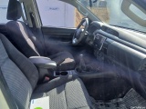  Toyota  Hilux TOYOTA  / 2016 / 4P / pickup 2.4 D-4D Cabina Doble GX #6