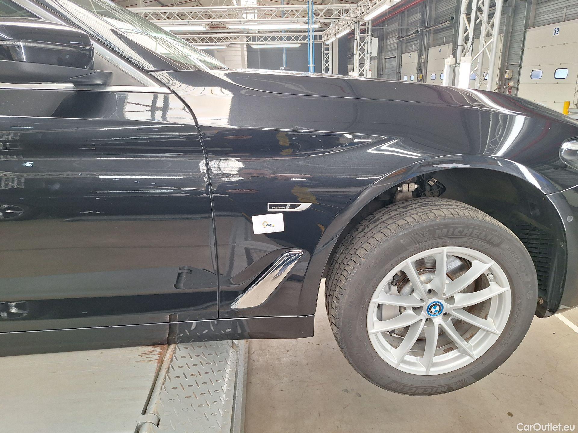  Bmw  Serie 5 BMW, 5-serie FL'20 PHEV, BMW 5 Reeks Berline 530e 215kW 4d #24