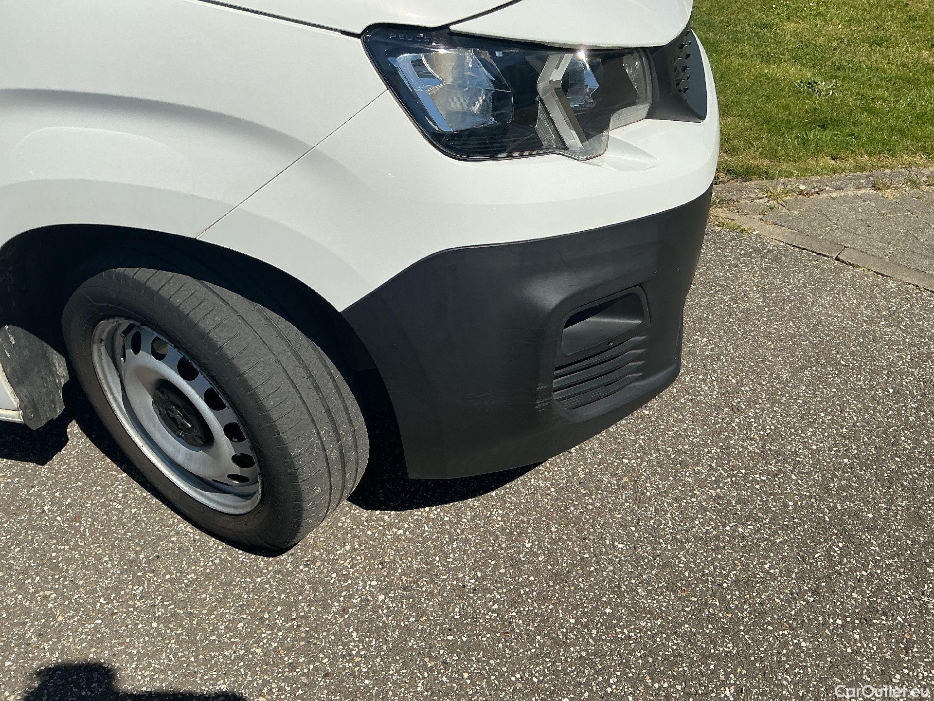  Peugeot  Partner Peugeot, _ '18, Peugeot  1.5 BHDi L1 Heavy 75kW Premium 4d #16