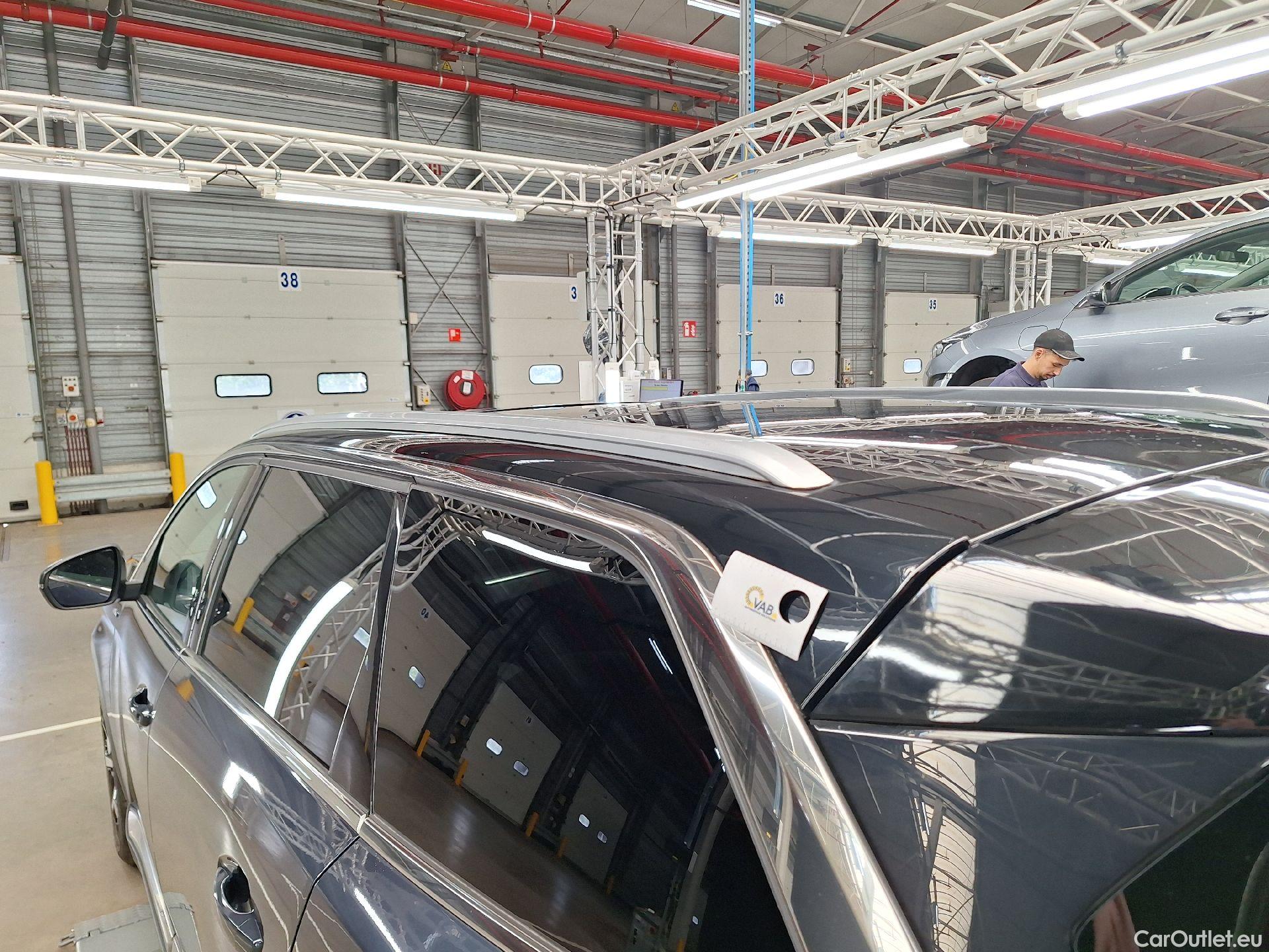  Peugeot  5008 Peugeot,  '16, Peugeot  2.0 BlueHDi 132kW S&S EAT8 GT Line 5d #14