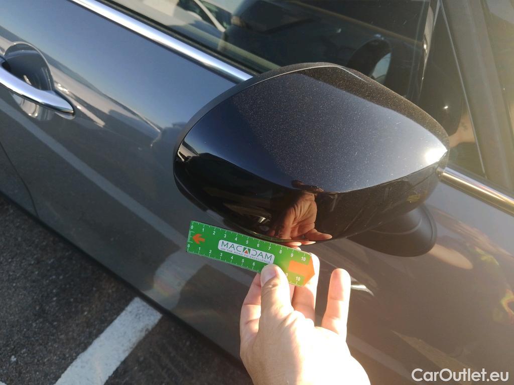  Mini  Cooper MINI  5 PUERTAS 136 CV #44