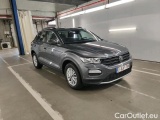  Volkswagen  T-ROC  1.5 TSI Style DSG 110kW/150pk  5D/P Auto-7 #2