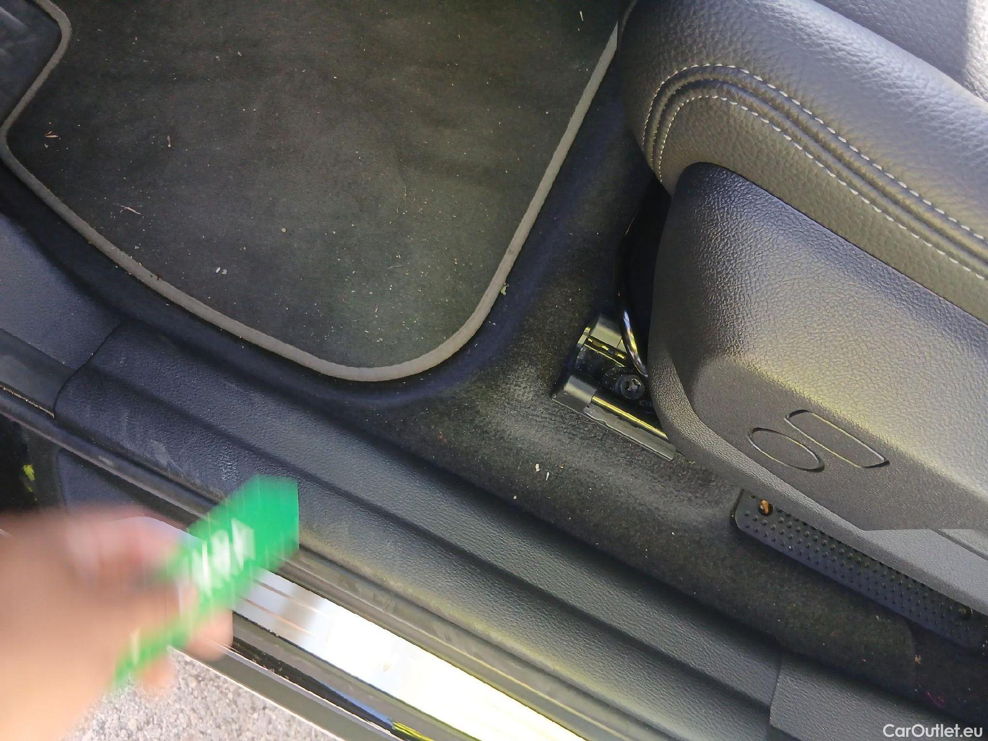  Bmw  X1 BMW  / 2019 / 5P / todoterreno sDrive18d #1