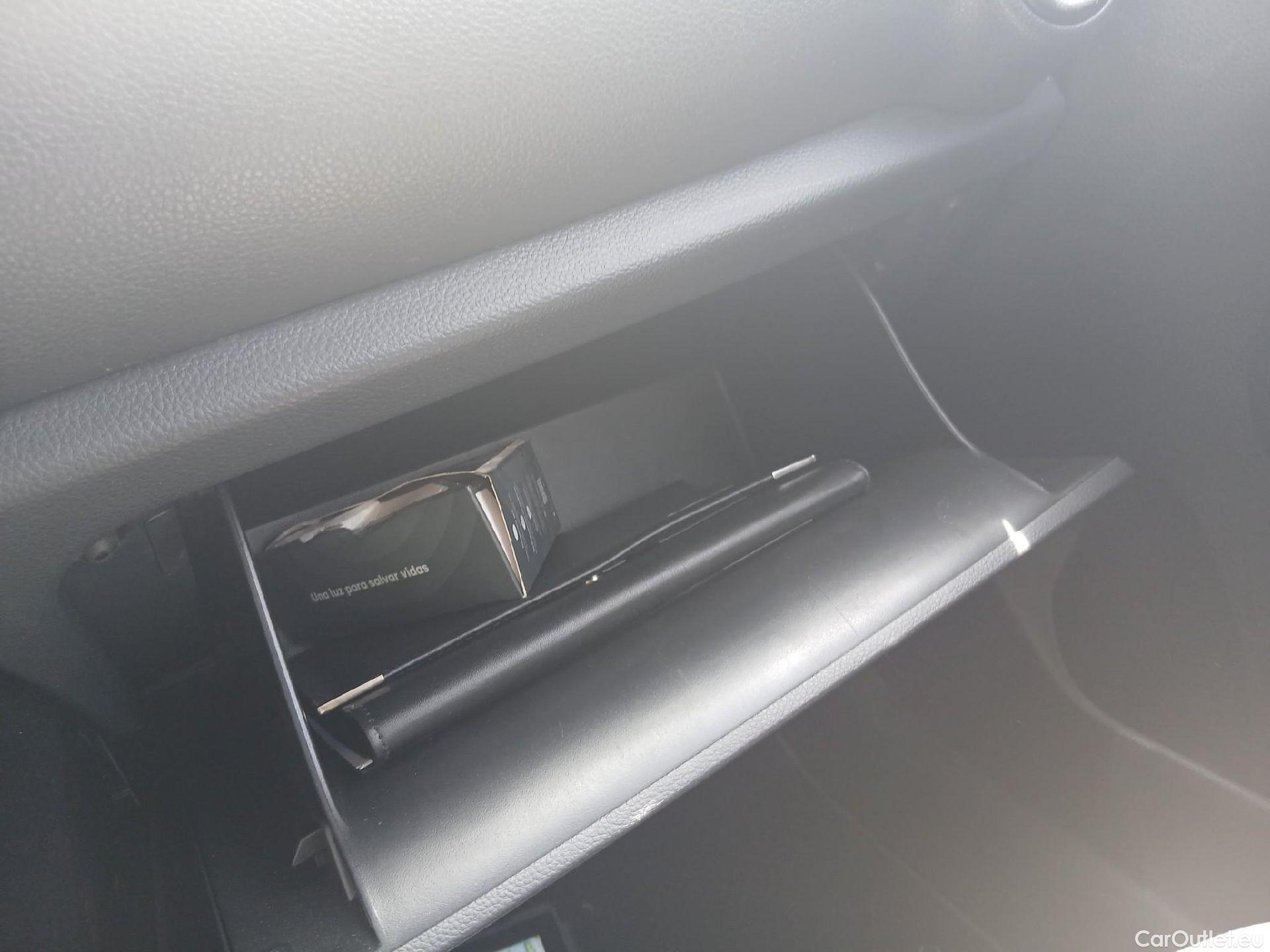  KIA  Picanto KIA  / 5P / 1.0 DPi 67 CV Concept #2