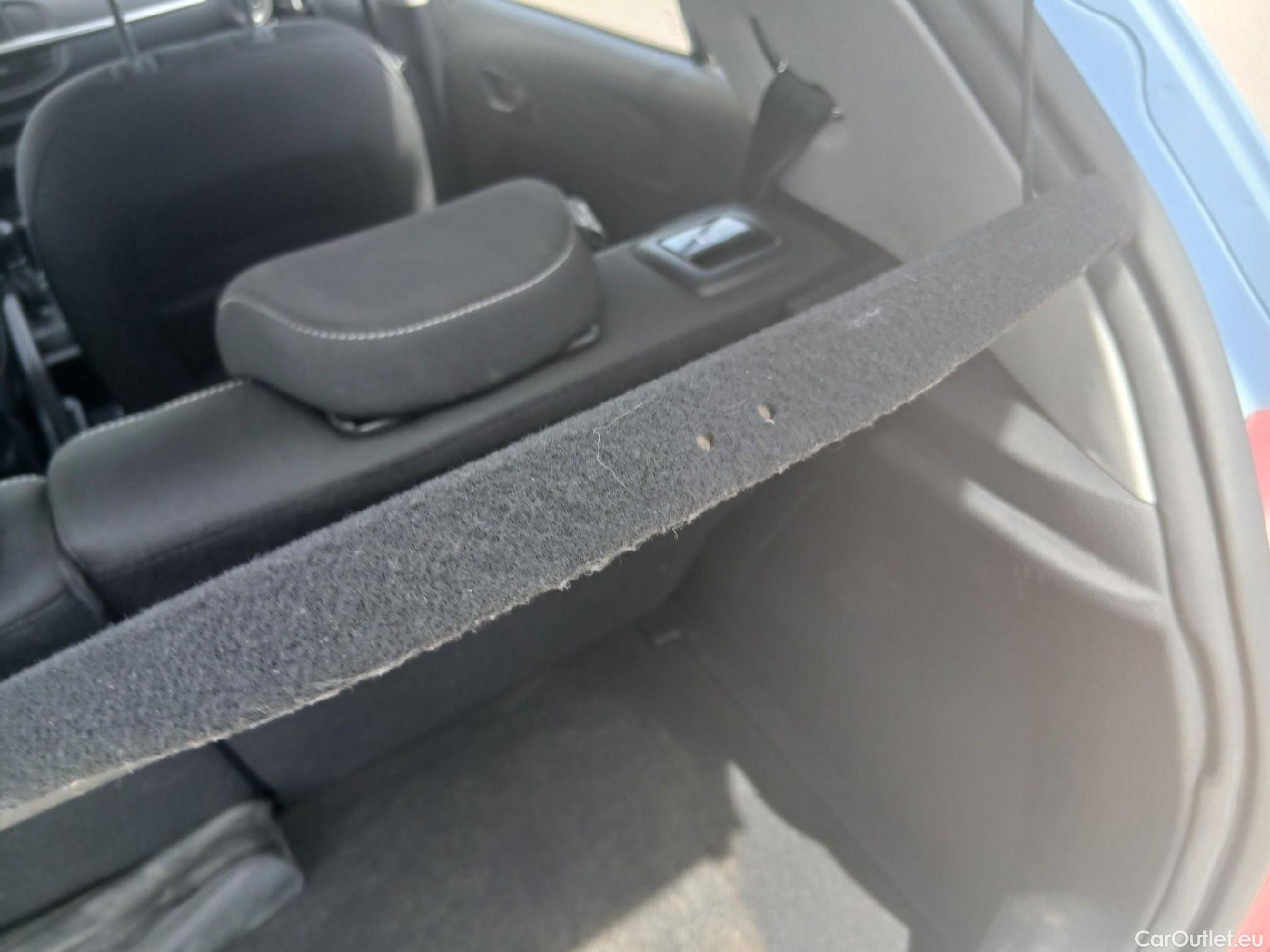  KIA  Picanto KIA  / 5P / 1.0 DPi 67 CV Concept #26