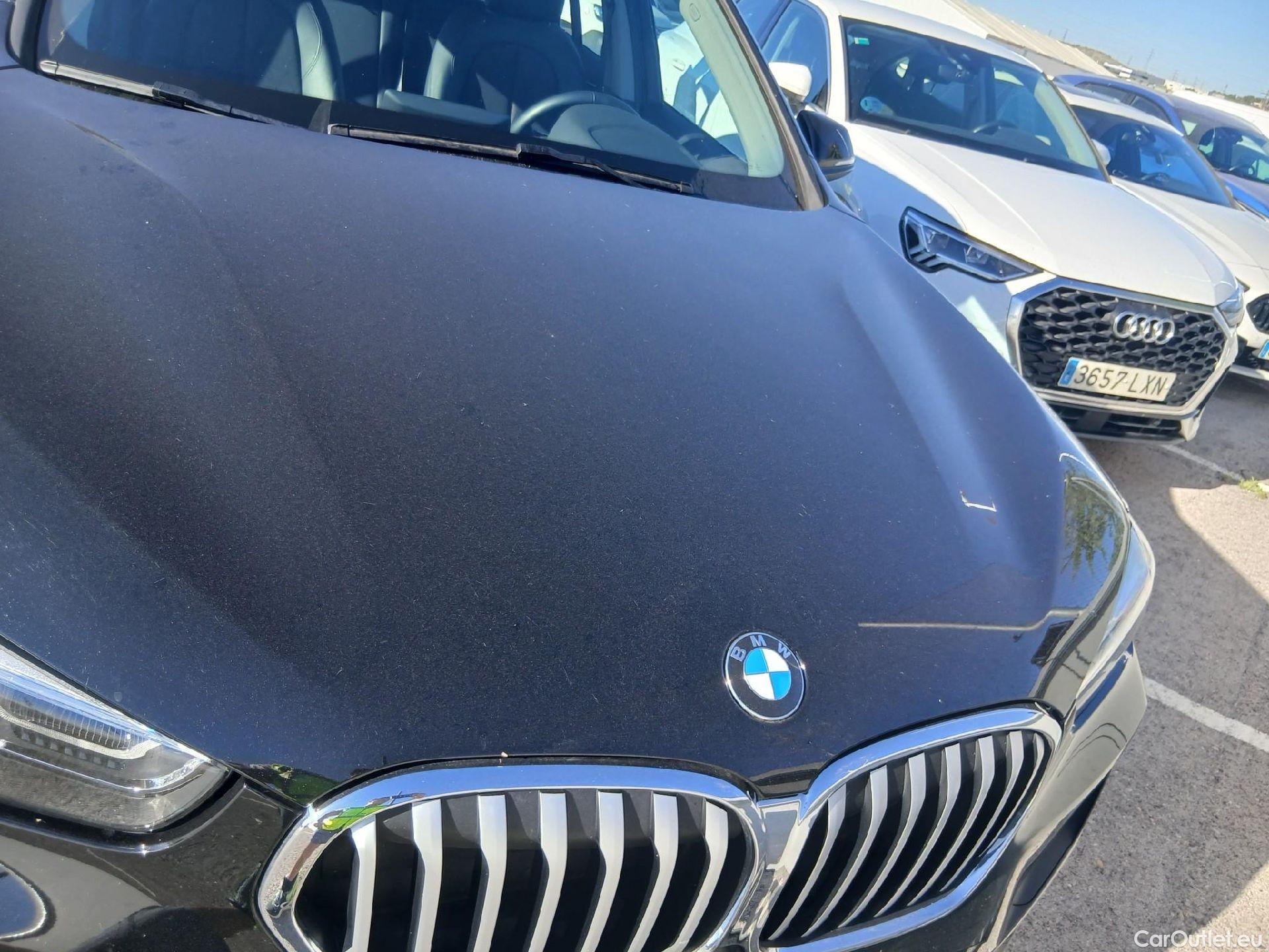  Bmw  X1 BMW  / 2019 / 5P / todoterreno sDrive18d #9