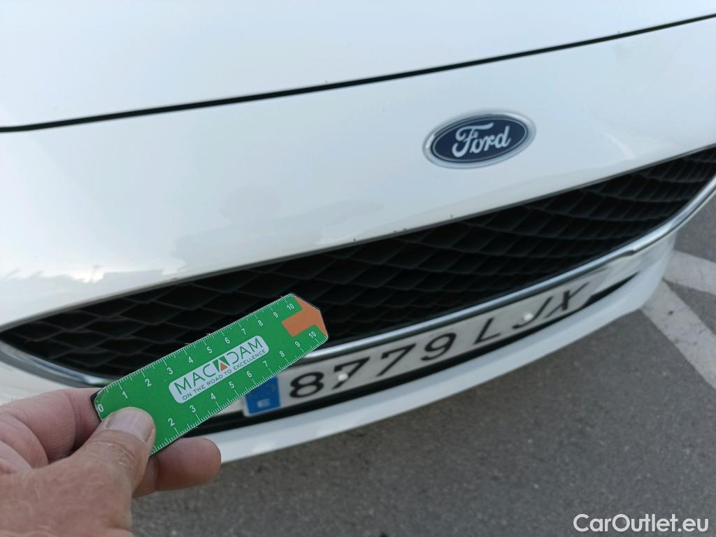  Ford  Fiesta FORD  / 2017 / 5P / berlina con portón 1.5 TDCi 63kW (85CV) Trend 5p #16