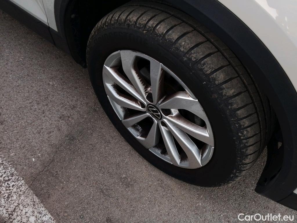  Volkswagen  T-ROC VOLKSWAGEN  Life 1.5 TSI 150 CV DSG / 5P  #7