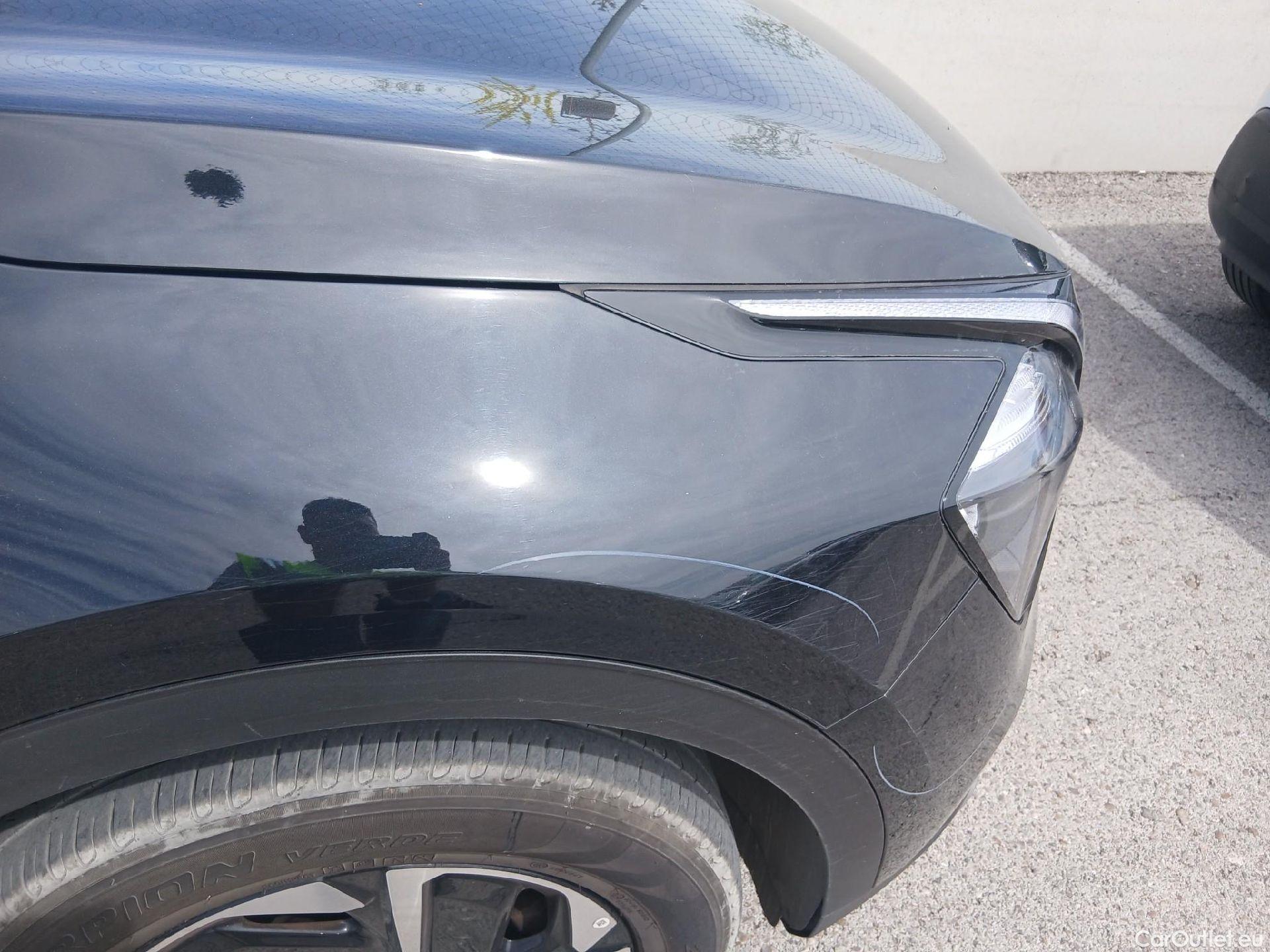  KIA  Sportage KIA  / 2022 / 5P / todoterreno 1.6 T-GDi HEV 171kW (230CV) Drive 4X2 #30