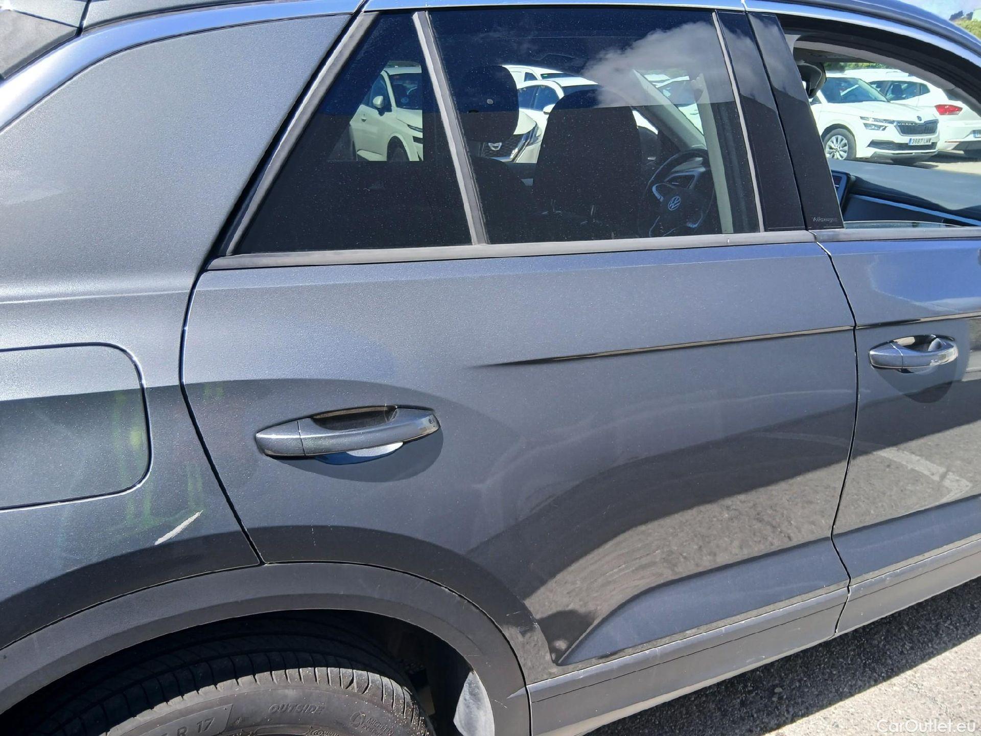  Volkswagen  T-ROC VOLKSWAGEN  / 2021 / 5P / todoterreno Life 2.0 TDI 85kW (115CV) (AC2) #18