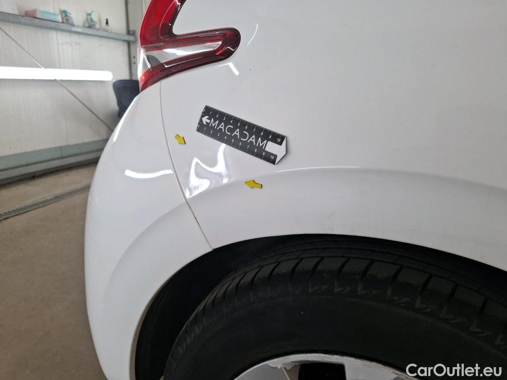  Peugeot  208  Affaire Premium 1.6 HDi 75CV BVM5 E6 #14
