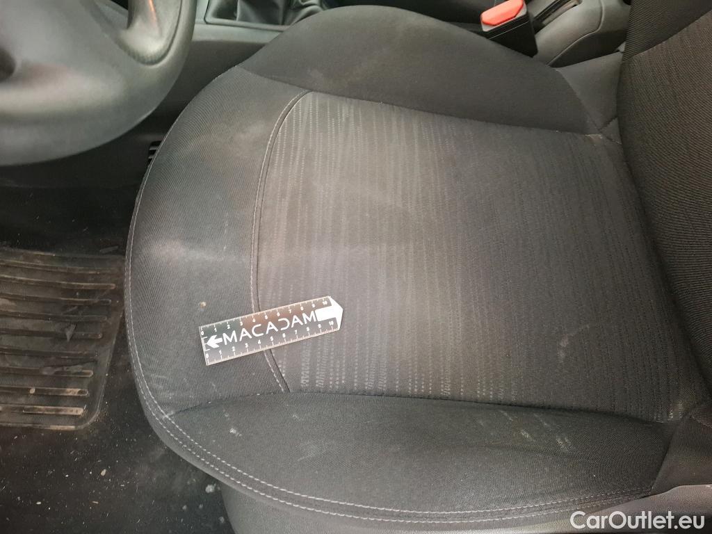  Peugeot  208  Affaire Premium 1.6 HDi 75CV BVM5 E6 #55