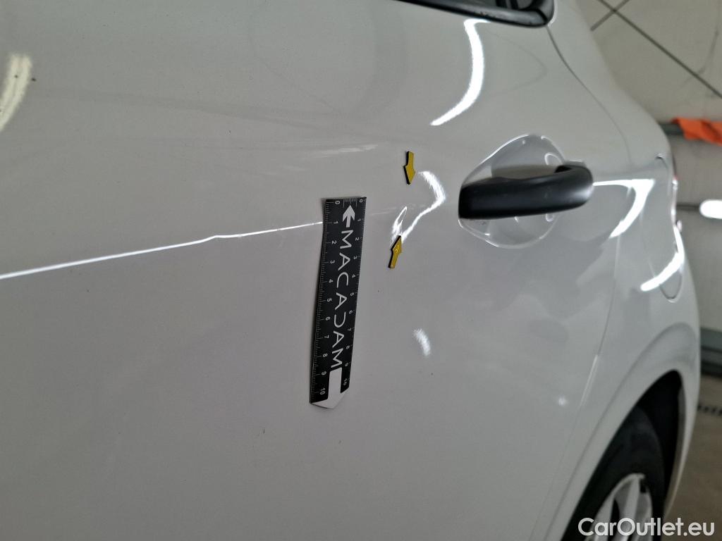  Peugeot  208  Affaire Premium 1.6 HDi 75CV BVM5 E6 #12