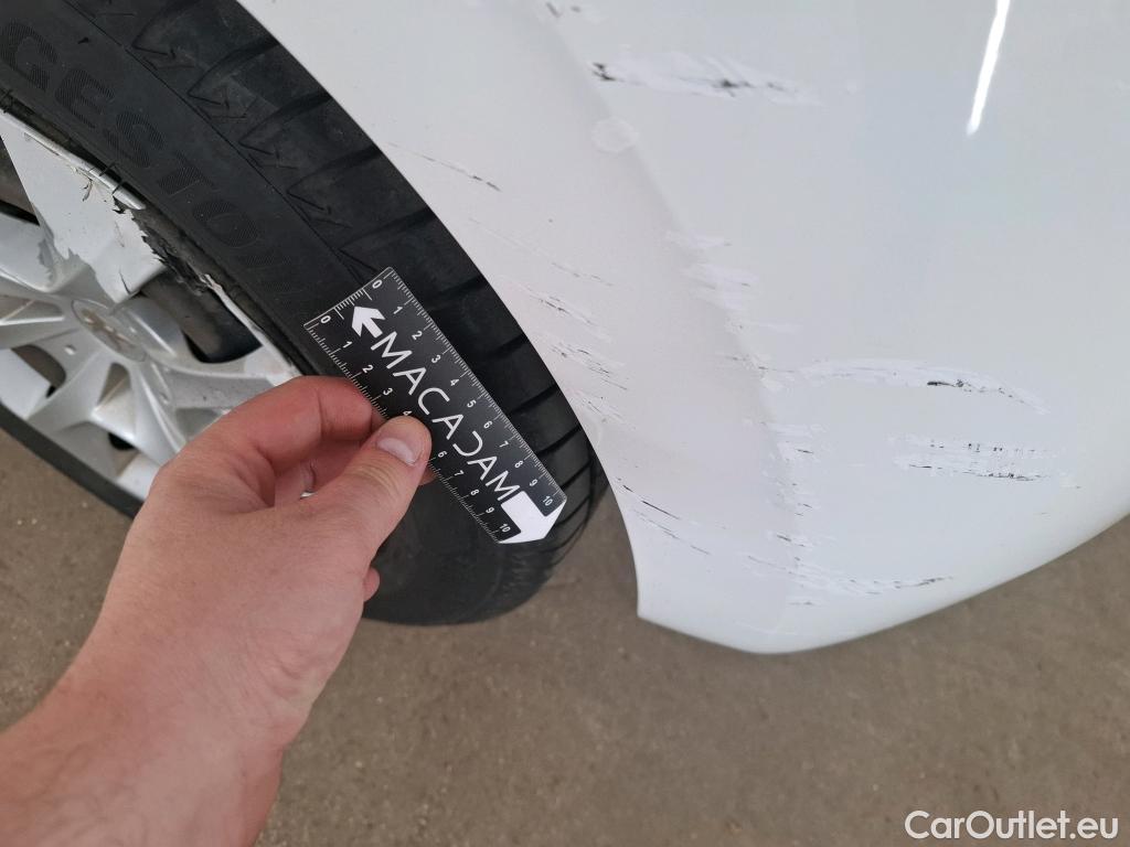  Peugeot  208  Affaire Premium 1.6 HDi 75CV BVM5 E6 #25