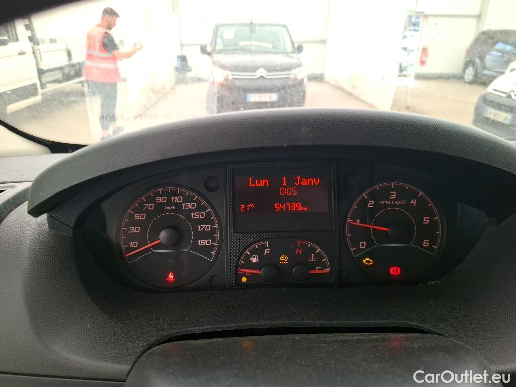  Citroen  Jumper CITROEN  / 2014 / 4P / Fourgon tôlé 35 L3H2 BlueHDi 110 BVM6 Club #32