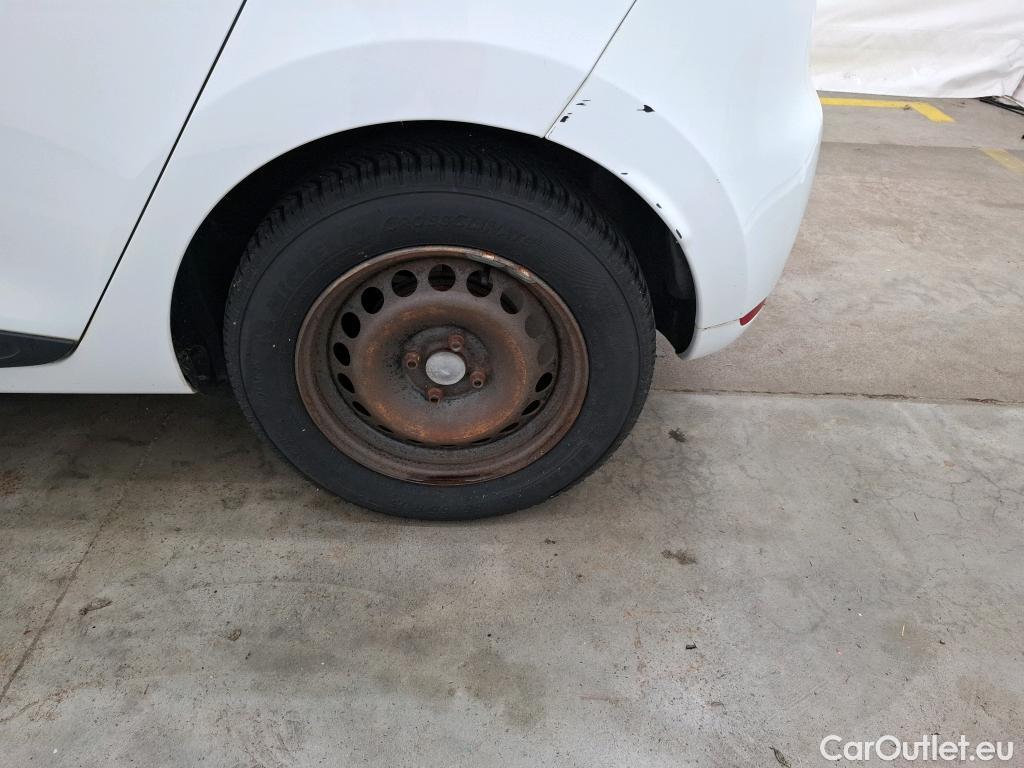  Renault  Clio  IV Air 1.5 dCi 75CV BVM5 E6 #56